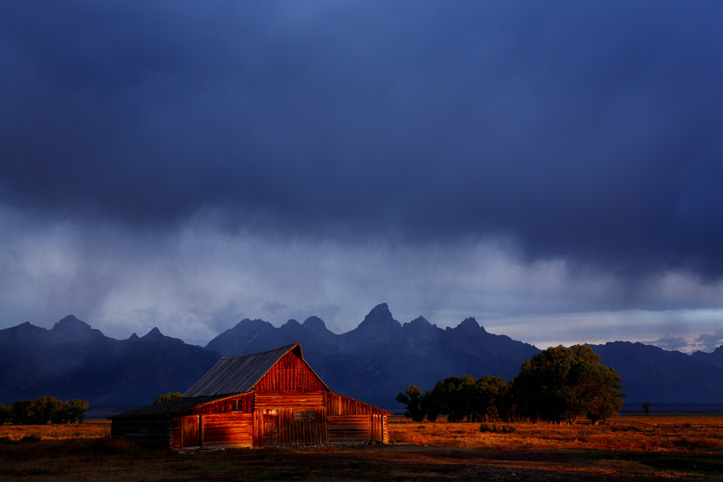 Moulton Barn